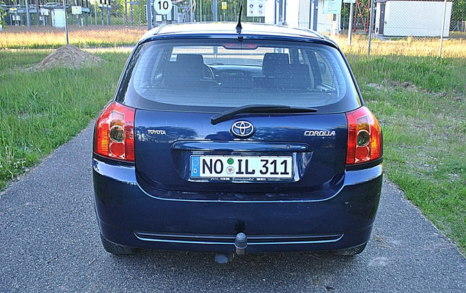 Toyota Corolla cena 11900 przebieg: 167000, rok produkcji 2004 z Radzyń Chełmiński małe 137